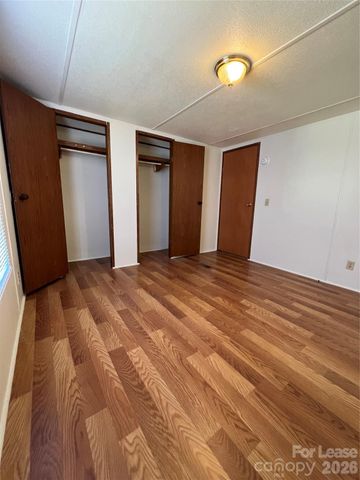 216 Tall Pines Lane, Bessemer City, NC 28016
