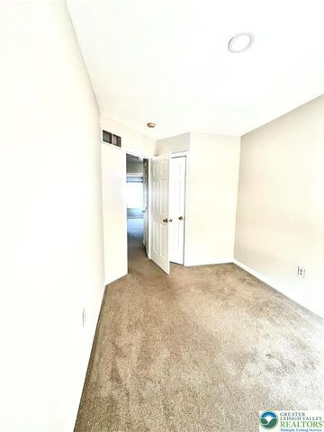 2244 West Walnut Street, Allentown City, PA 18104