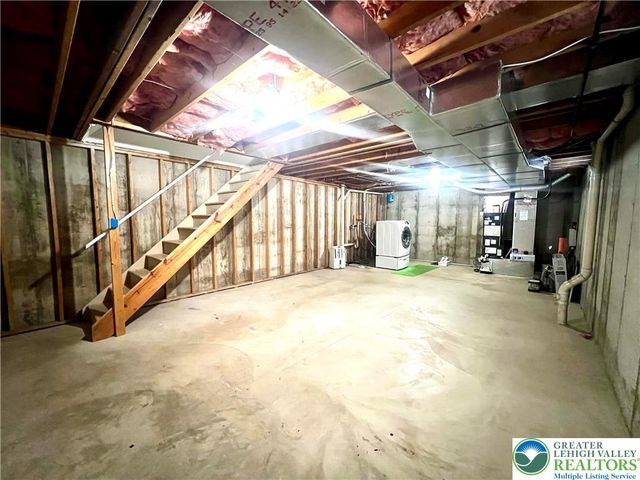 2244 West Walnut Street, Allentown City, PA 18104