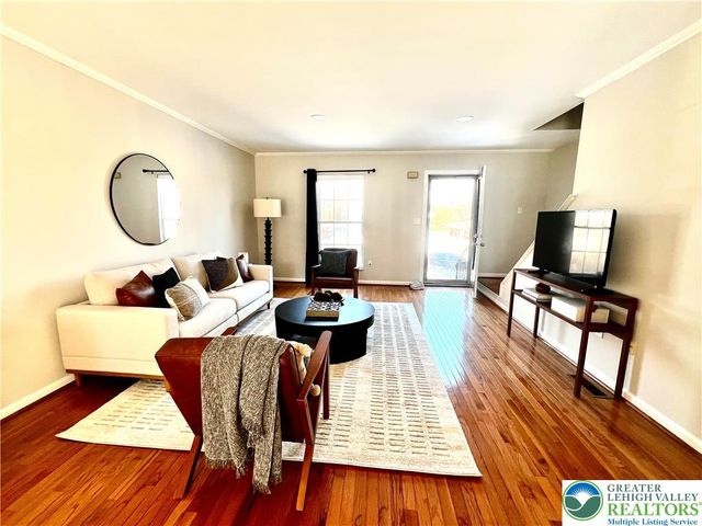 2244 West Walnut Street, Allentown City, PA 18104