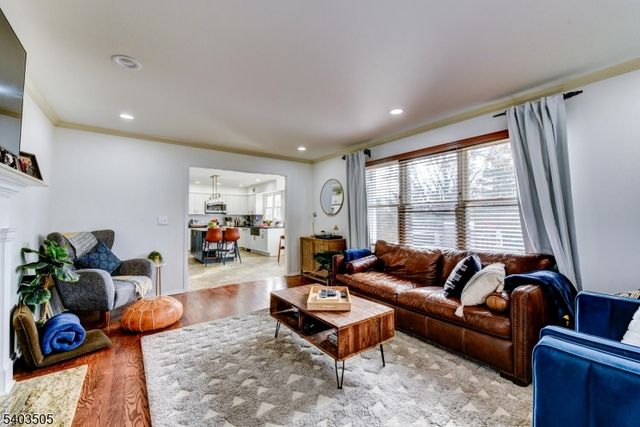 3 Fine Rd, Hillsborough Twp., NJ 08844