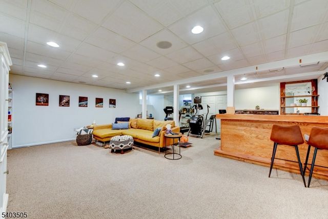 3 Fine Rd, Hillsborough Twp., NJ 08844