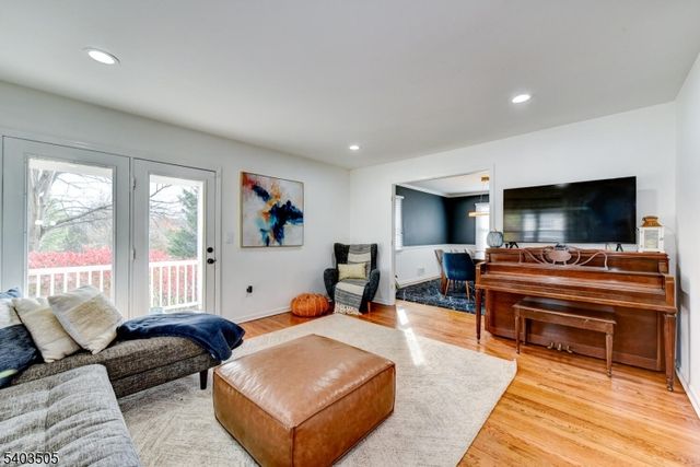 3 Fine Rd, Hillsborough Twp., NJ 08844