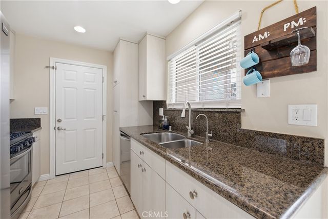 15102 Varsity Street D, Moorpark, CA 93021