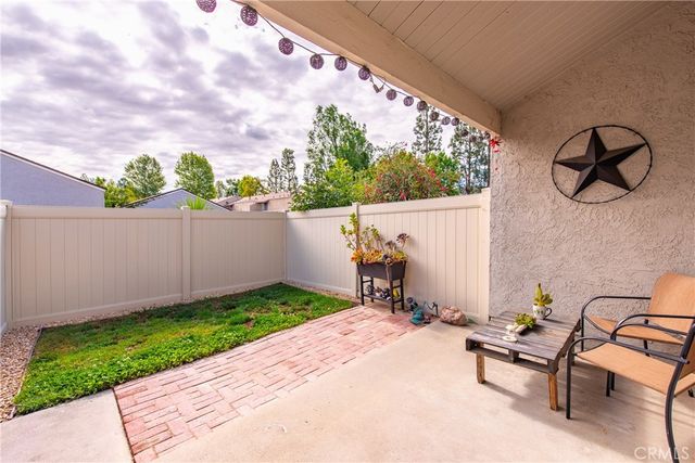 15102 Varsity Street D, Moorpark, CA 93021