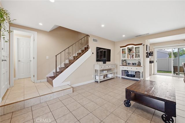 15102 Varsity Street D, Moorpark, CA 93021