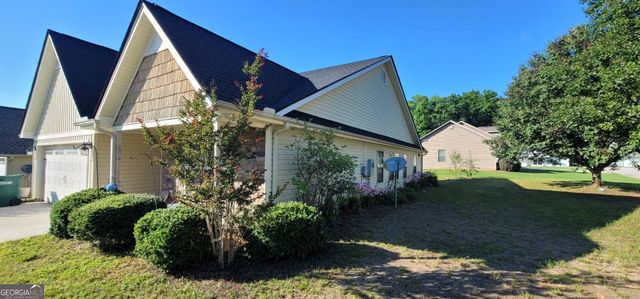 561 Highland Pointe Drive, Alto, GA 30510