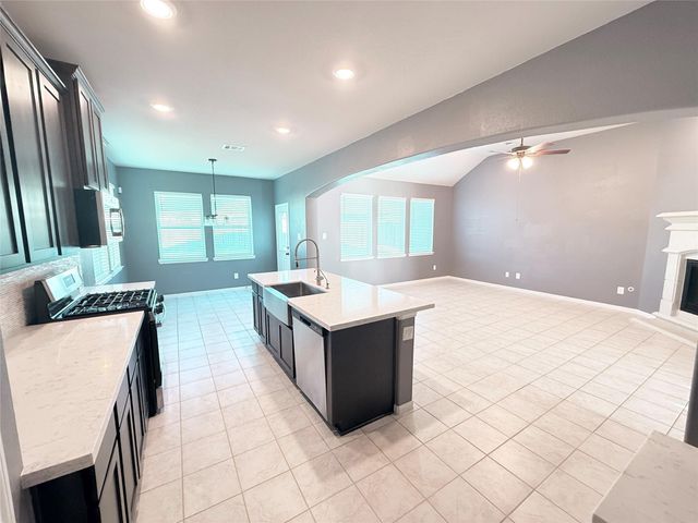 18669 Blue Spruce Lane, Magnolia, TX 77355