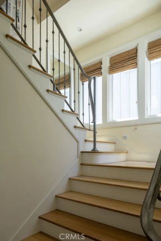 512 Avocado Avenue, Corona Del Mar, CA 92625