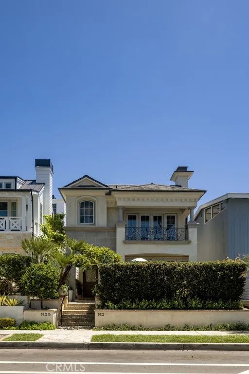 512 Avocado Avenue, Corona Del Mar, CA 92625