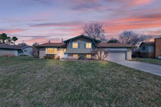 37542 Whitney Drive, Wayne, MI 48184