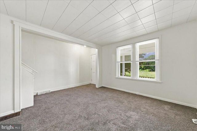 209 RHODES AVE, Collingdale, PA 19023