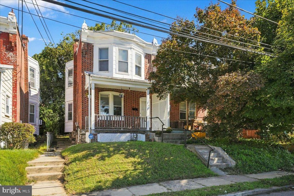 209 RHODES AVE, COLLINGDALE, PA 19023 — exterior