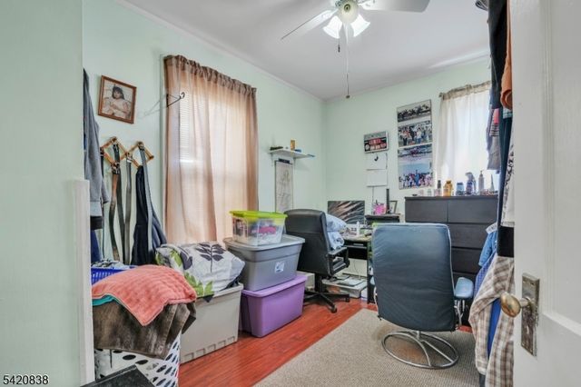 752 S Broad St, Elizabeth City, NJ 07202