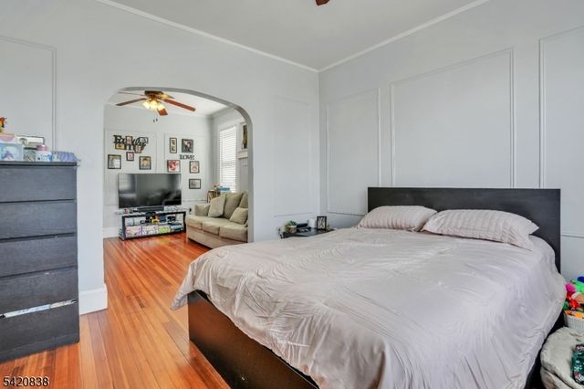 752 S Broad St, Elizabeth City, NJ 07202
