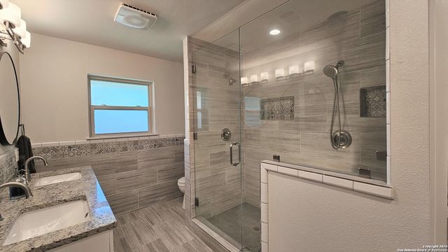 614 Moorside, Windcrest, TX 78239