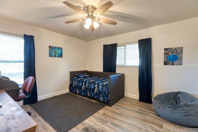 614 Moorside, Windcrest, TX 78239