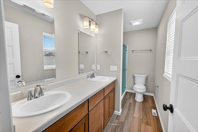 1231 Early Twilight Way, Verona, WI 53593