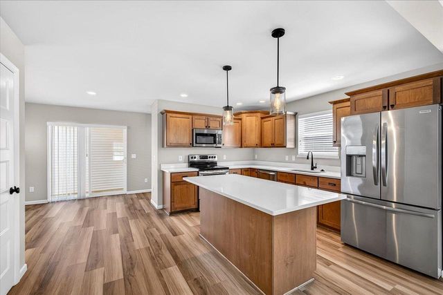 1231 Early Twilight Way, Verona, WI 53593