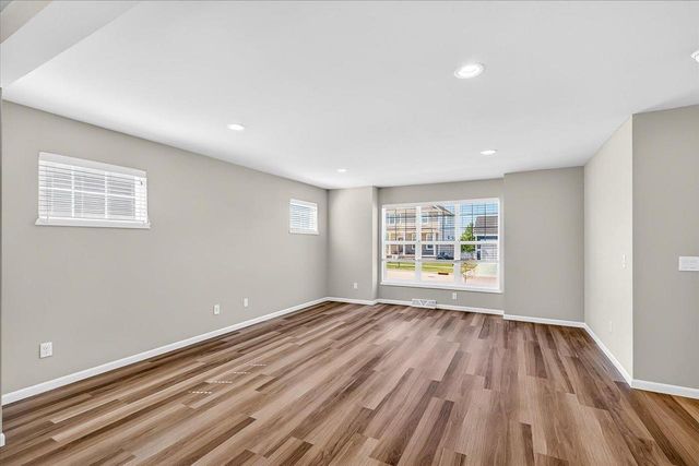 1231 Early Twilight Way, Verona, WI 53593
