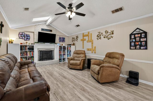 9 White Oak Drive, Conway, AR 72034