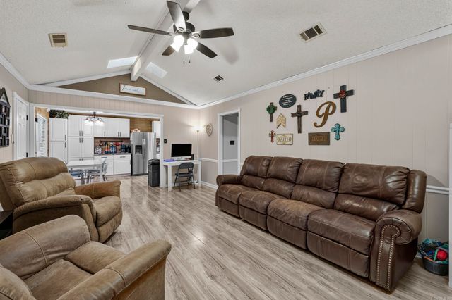 9 White Oak Drive, Conway, AR 72034