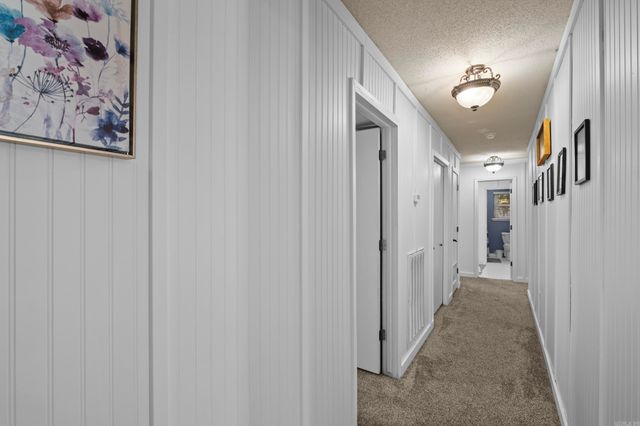 9 White Oak Drive, Conway, AR 72034