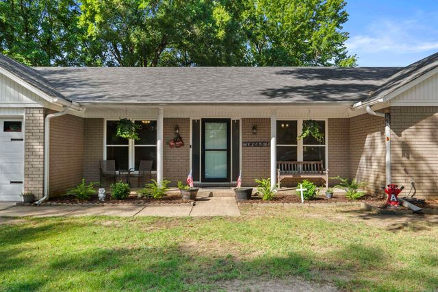 9 White Oak Drive, Conway, AR 72034