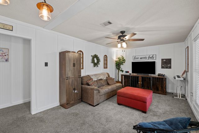 9 White Oak Drive, Conway, AR 72034