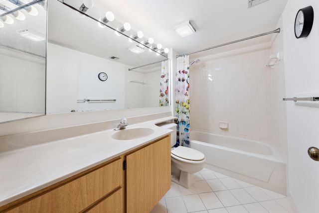 1701 Marina Isle Way 202, Jupiter, FL 33477