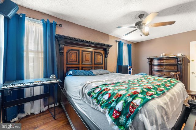 516 S BROADWAY, Gloucester City, NJ 08030