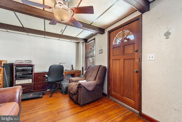 516 S BROADWAY, Gloucester City, NJ 08030