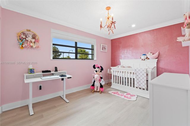 10908 NW 7th St 403, Miami, FL 33172