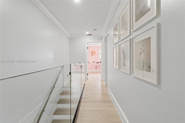 10908 NW 7th St 403, Miami, FL 33172