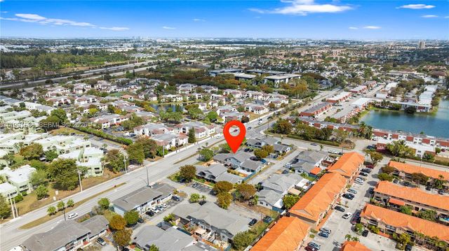 10908 NW 7th St 403, Miami, FL 33172