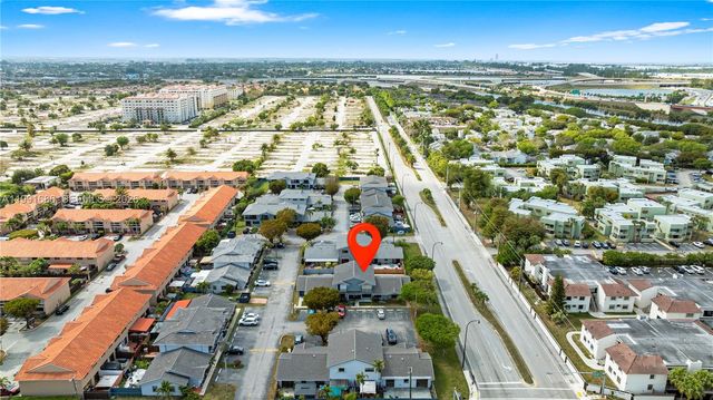 10908 NW 7th St 403, Miami, FL 33172