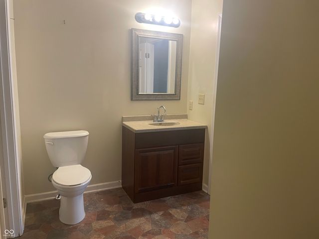 9741 Cooper Road, Gosport, IN 47433