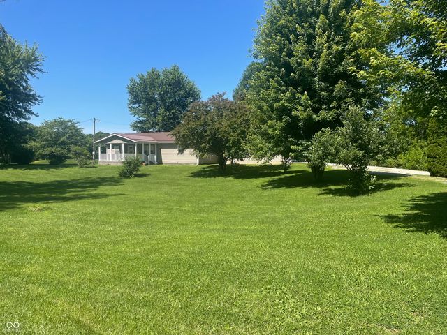 9741 Cooper Road, Gosport, IN 47433