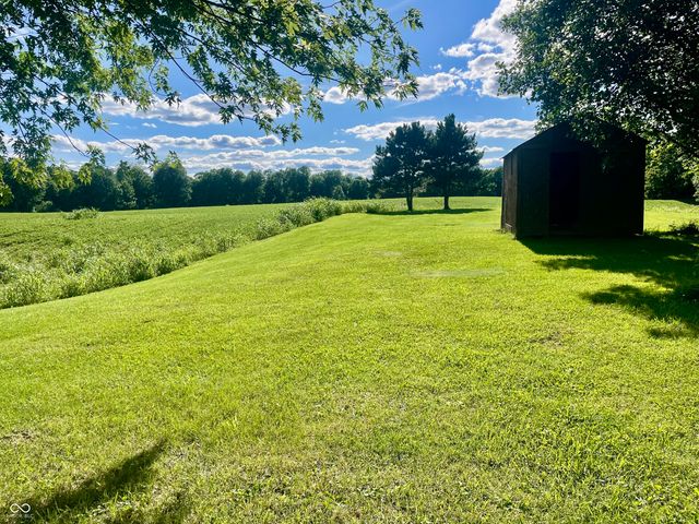 9741 Cooper Road, Gosport, IN 47433