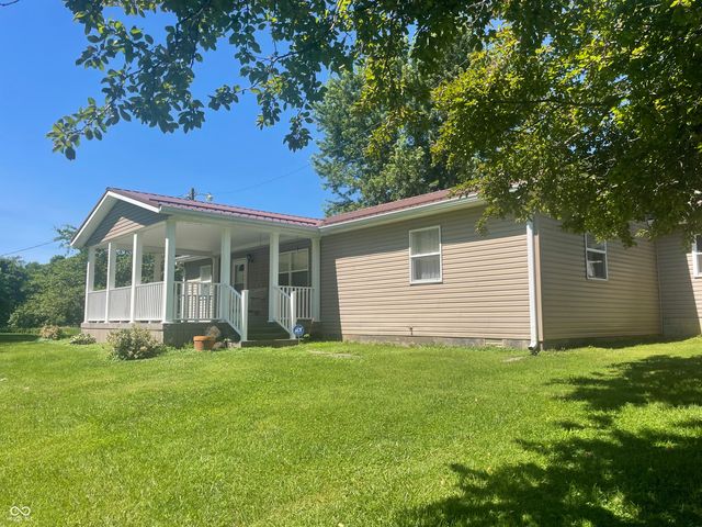 9741 Cooper Road, Gosport, IN 47433
