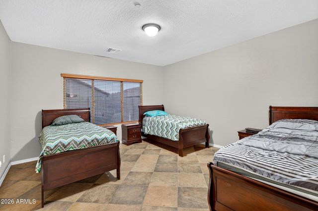 10839 E SONRISA Avenue, Mesa, AZ 85212