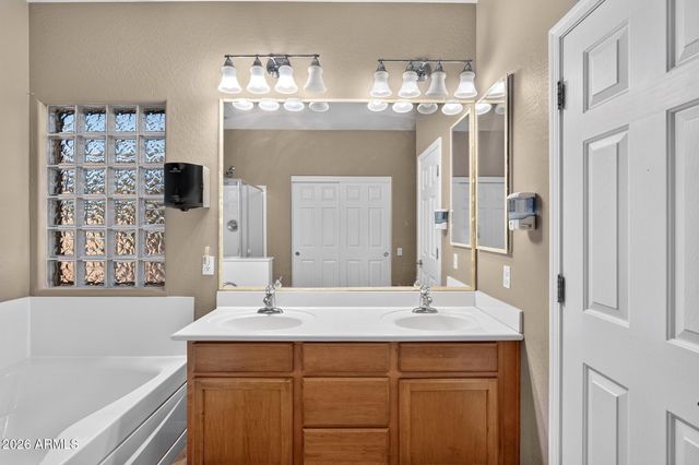 10839 E SONRISA Avenue, Mesa, AZ 85212