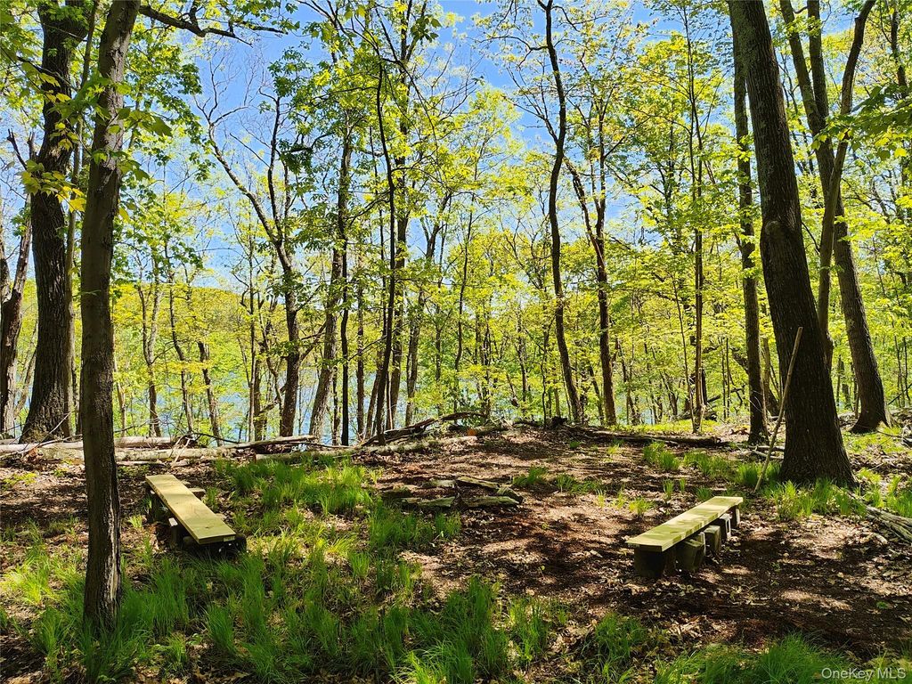 47 Rock Road N, Carmel, NY 10512 — photo 2