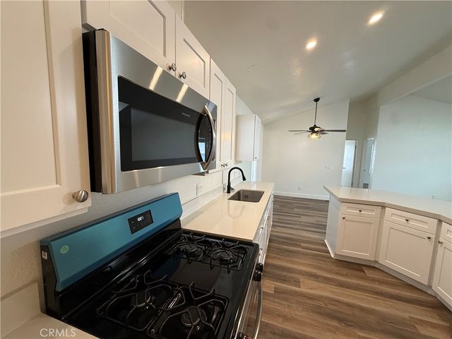 1925 E La Veta Ave 65, Orange, CA 92866