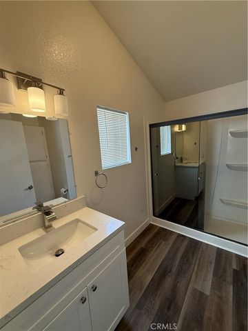 1925 E La Veta Ave 65, Orange, CA 92866