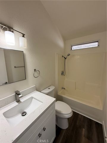1925 E La Veta Ave 65, Orange, CA 92866