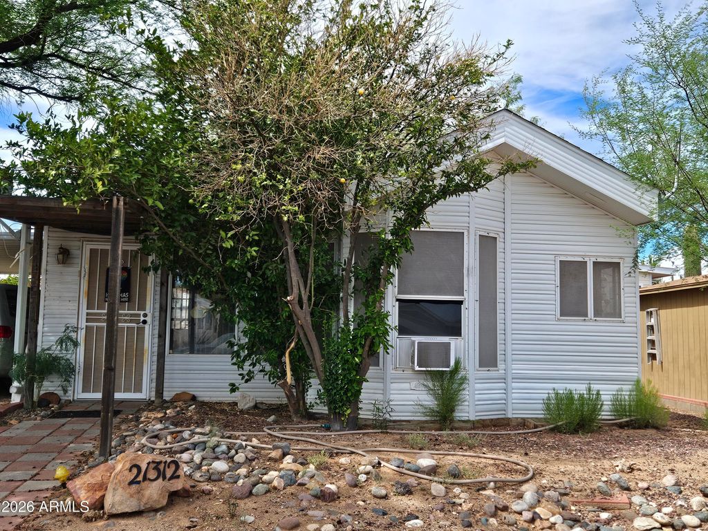 21312 W SHALAKO Lane, Congress, AZ 85332 — exterior