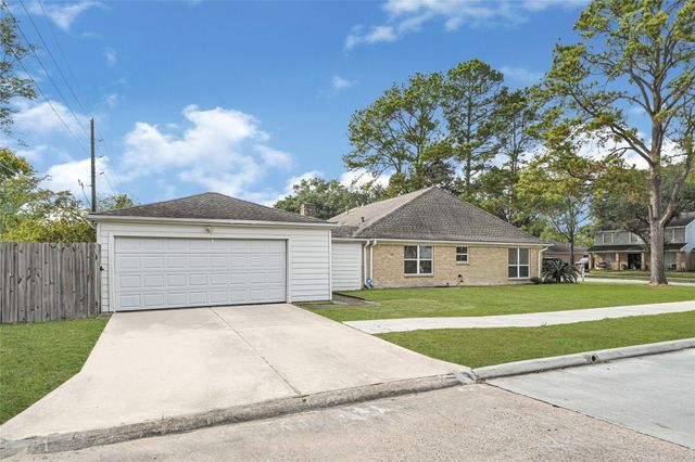 15703 Pine Mountain Drive, Houston, TX 77084