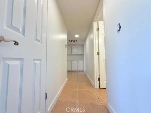 8601 International Avenue 179, Canoga Park (los Angeles), CA 91304