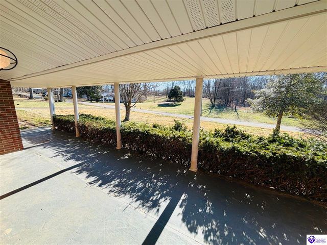 717 Chandler Avenue, Radcliff, KY 40160